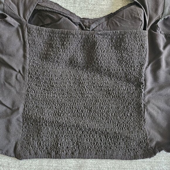 Chic Black Women's Top - Picture 11 of 14